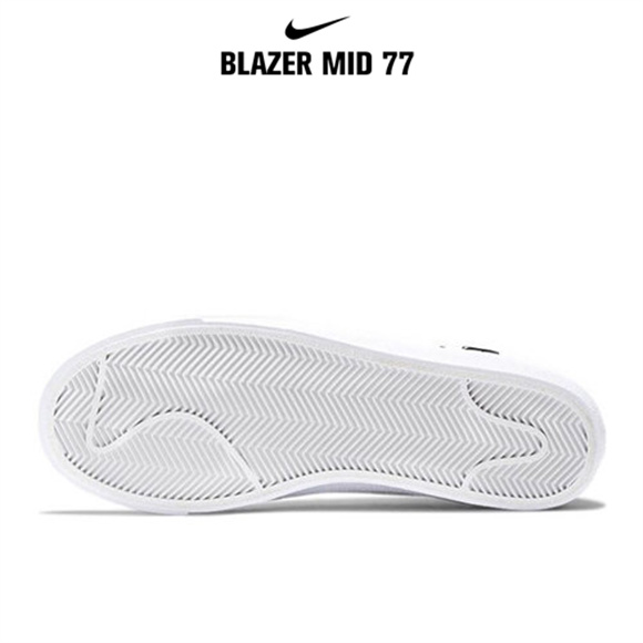Blazer Mid '77銀標 米白6