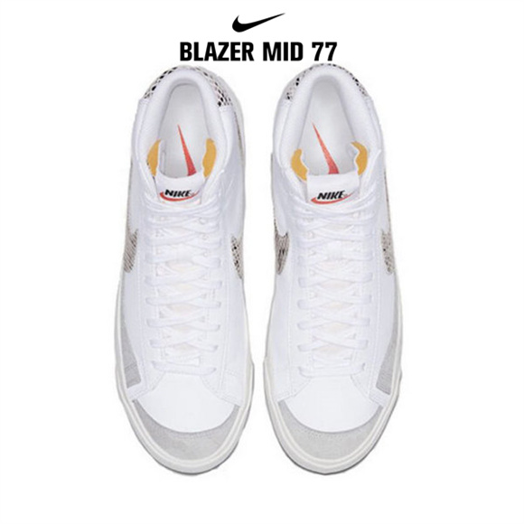 Blazer Mid '77白 灰蛇紋2