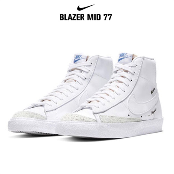 Blazer Mid '77銀標 米白1