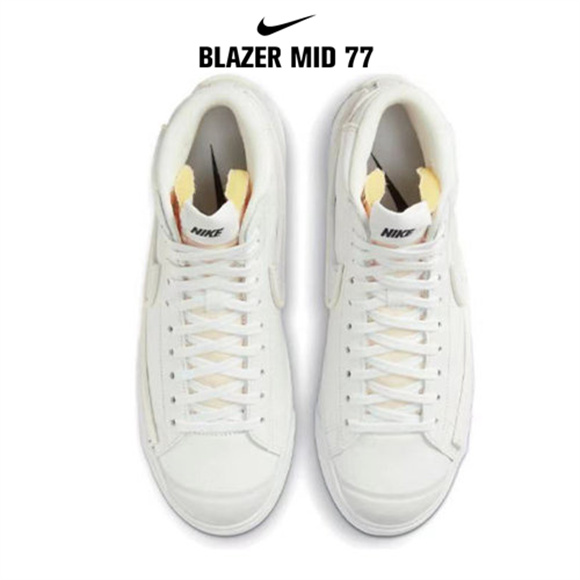 Blazer Mid '77 lnflnite米白2